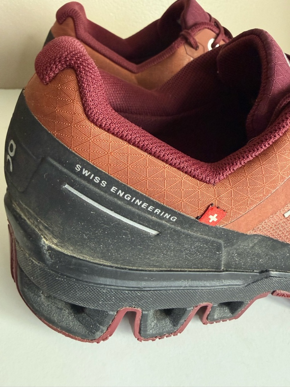 On Women's Cloudventure Waterproof Trail Running Shoes Hazel/Mulberry 9.5 - Picture 8 of 13